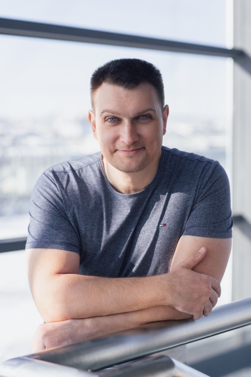 Владимир Олегович Столяров Технический директор
